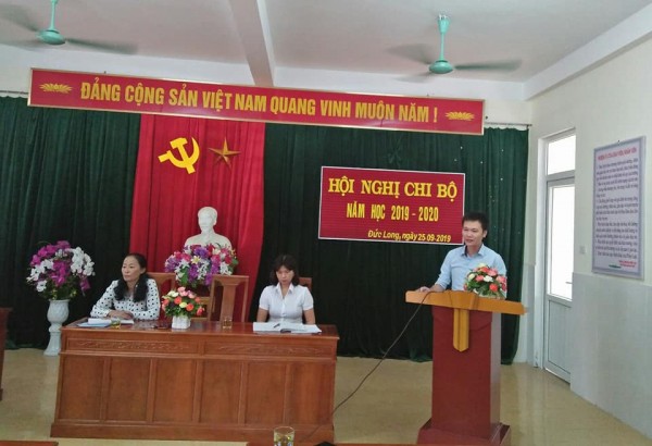 Hội nghị chi bộ