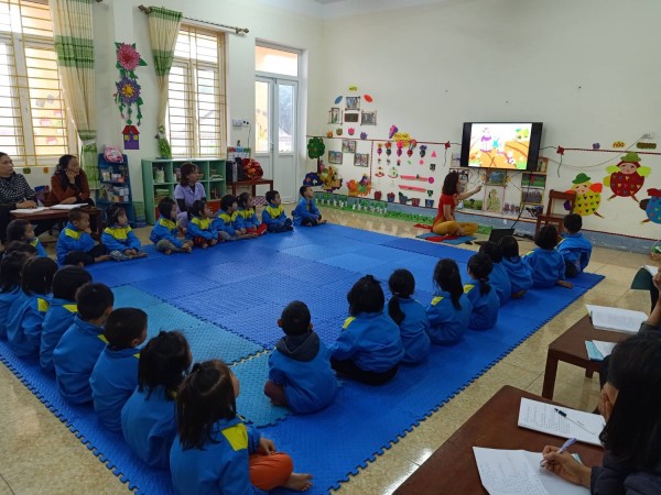 CHUYÊN MÔN NHÀ TRƯỜNG TỔ CHỨC THAO GIẢNG CHÀO MỪNG NGÀY 22-12