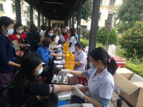 NGÀY HỘI HIẾN MÁU