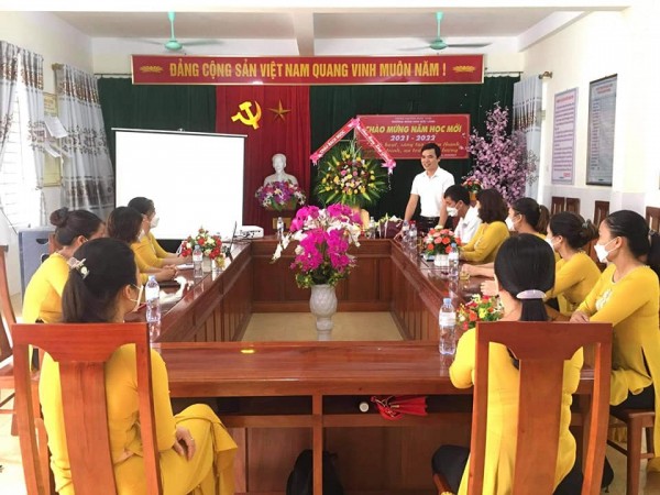 ĐẠI BIỂU CẤP HUYỆN PHÁT BIỂU